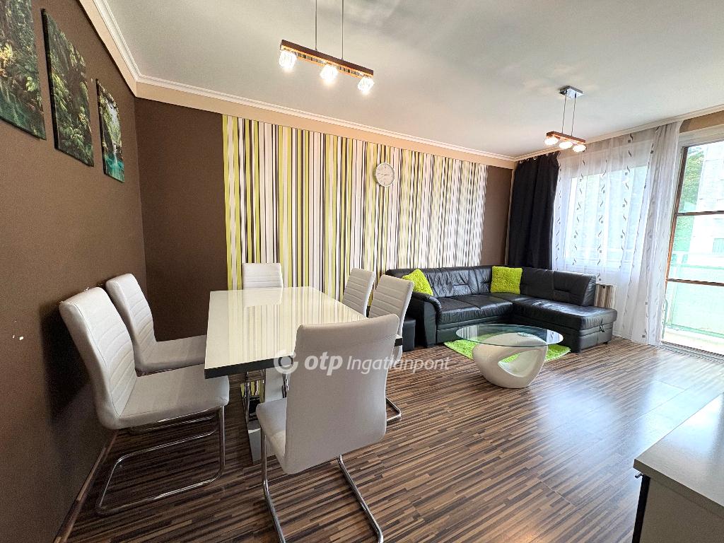 Eladó Miskolc lakás 70 m²