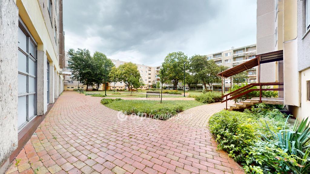 Eladó Kazincbarcika lakás 37 m²