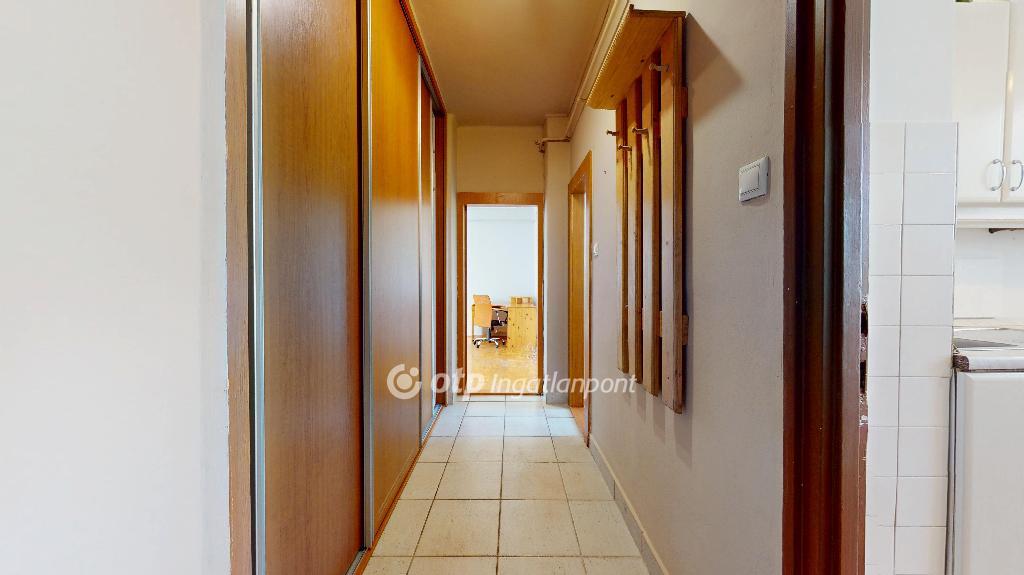 Eladó Tiszaújváros lakás 53 m²